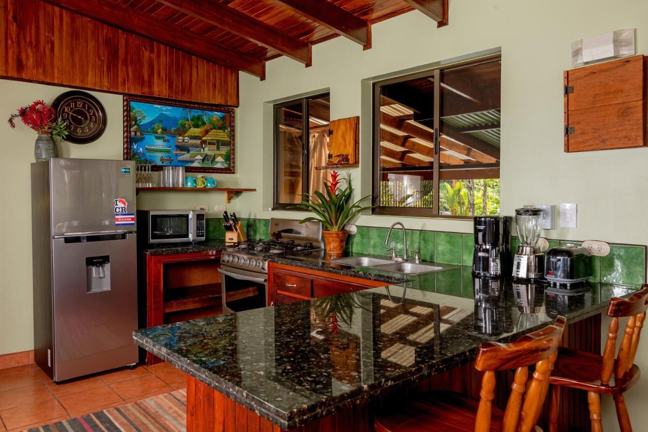 Villas Oasis Manuel Antonio Εξωτερικό φωτογραφία